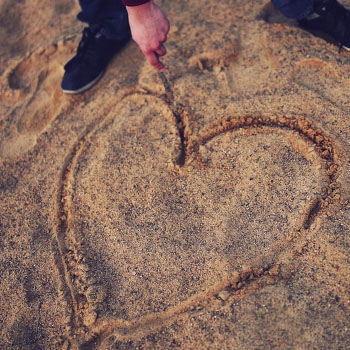 heart sand What Men Want   5 Things He Wants In A Soulmate