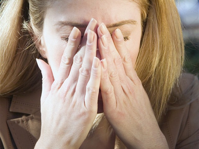 face hands The Cupid Effect – Letter   48
